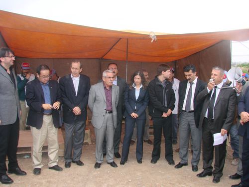 ICEM, IUF ve ITF temsilcileri, Unilever depoları önünde 147 gündür direnen TÜMTİS üyesi işçileri ziyaret etti