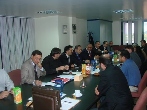 ICEM, IUF ve ITF temsilcileri, Unilever depoları önünde 147 gündür direnen TÜMTİS üyesi işçileri ziyaret etti