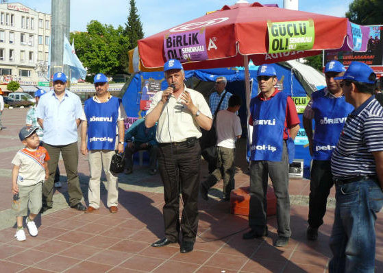 'Sendikalı Ol' kampanyası Aliağa'da