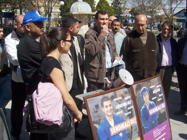 'Sendikalı Ol!' kampanyası Ankara Sincan'da