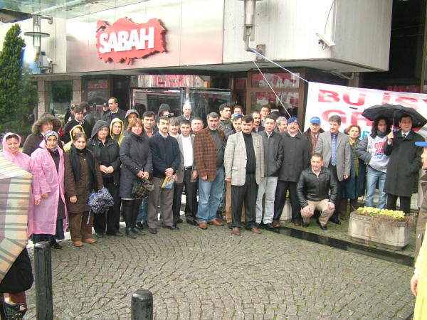 ATV-Sabah Çalışanlarının Grevine Destek