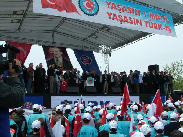 Baskıya rağmen Taksim'e çıkıldı