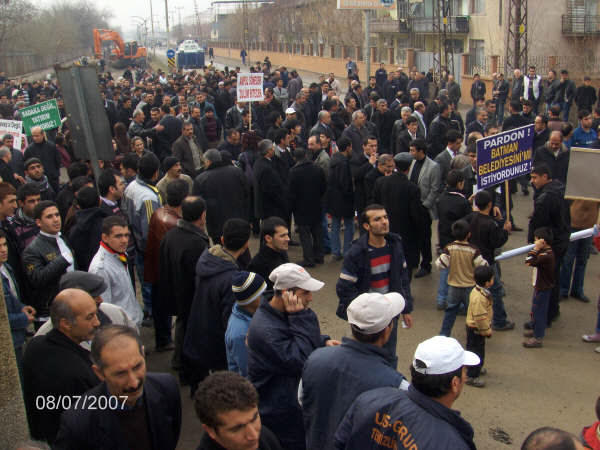 Üyelerimiz kadroya alınmalıdır