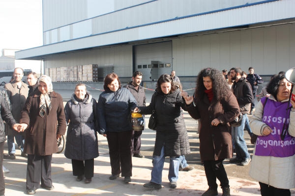 Kadın Grupları ve Feministler Bericap'taydı