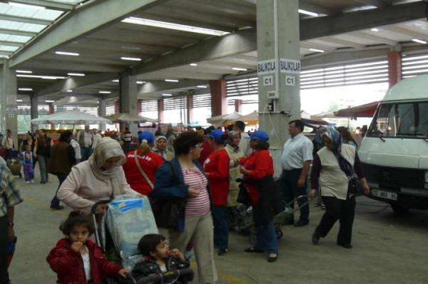 'Sendikalı Ol' kampanyası Aliağa'da