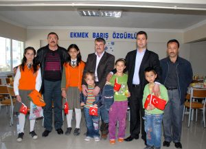 Petlas’ta çalışan üyelerimizin çocuklarına etkinlik