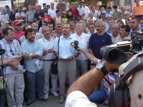'Zehirli gemi Otopan Türkiye'ye gelmesin'