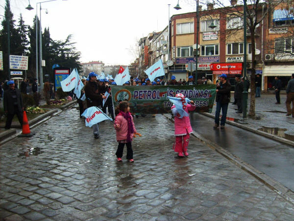 Lüleburgaz'da emek platformu mitingi