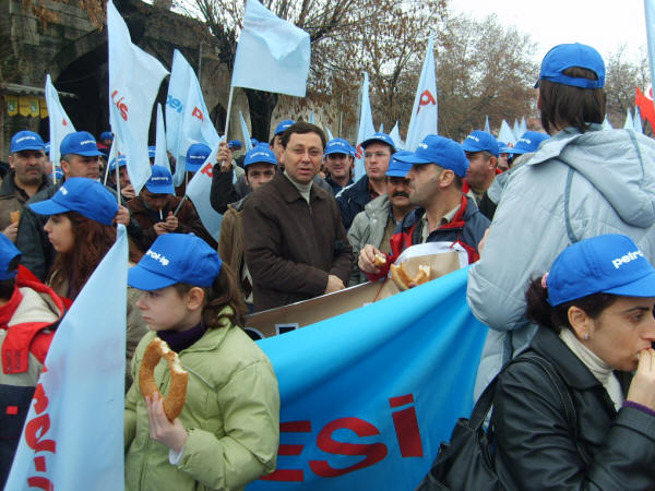 Lüleburgaz'da emek platformu mitingi