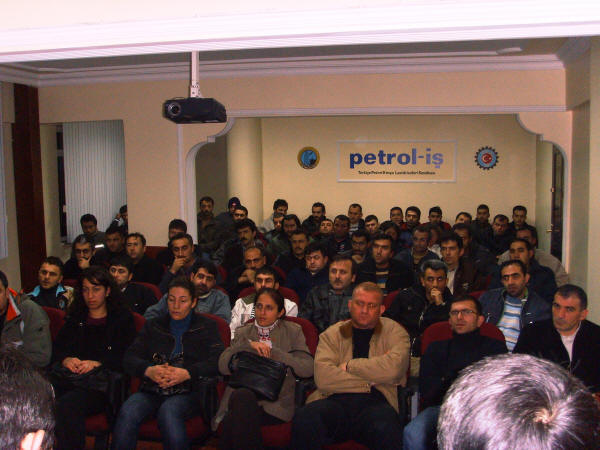 Ekonomik krizle ilgili sunum yapıldı