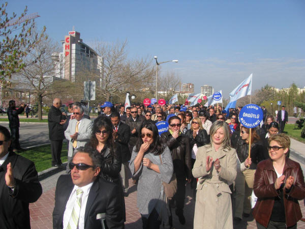 TPAO'da TİS’e yönelik uyarı eylemi