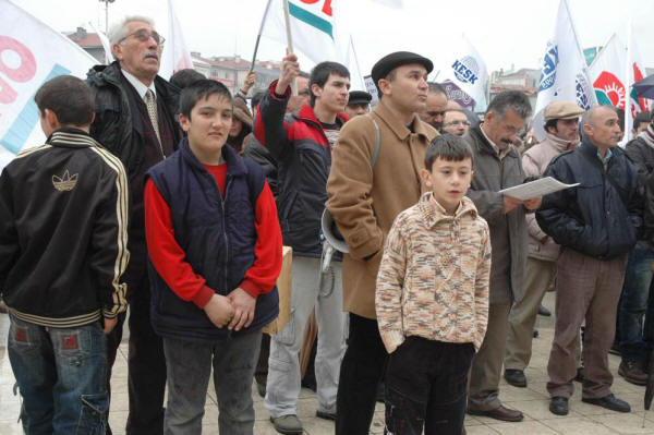 TEGA grevine destek eylemi