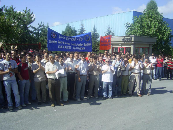 Öncü A.Ş. çalışanlara zulüm yapıyor