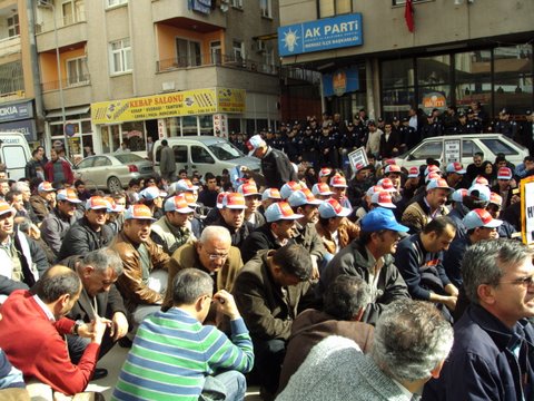 Tekel İşçileriyle dayanışma