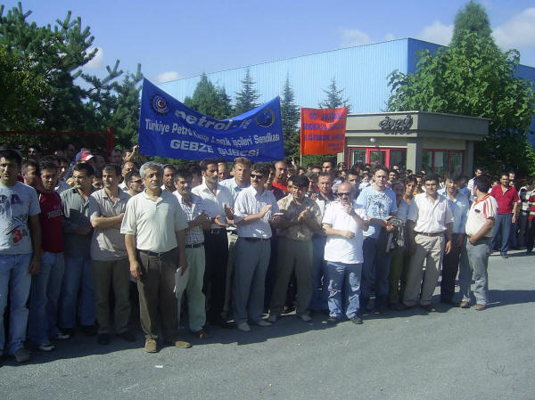 Öncü A.Ş. çalışanlara zulüm yapıyor