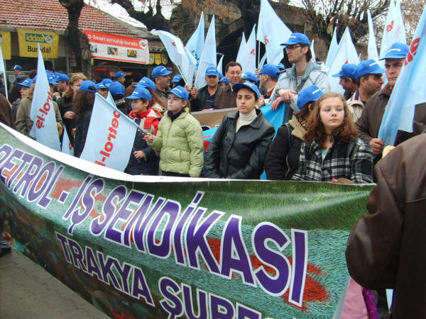 Lüleburgaz'da emek platformu mitingi