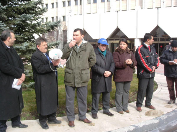 TPAO ve BOTAŞ'ta TİS’e yönelik uyarı eylemleri