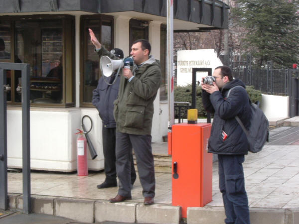 TPAO ve BOTAŞ'ta TİS’e yönelik uyarı eylemleri