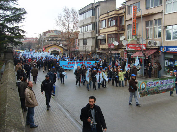 Lüleburgaz'da emek platformu mitingi