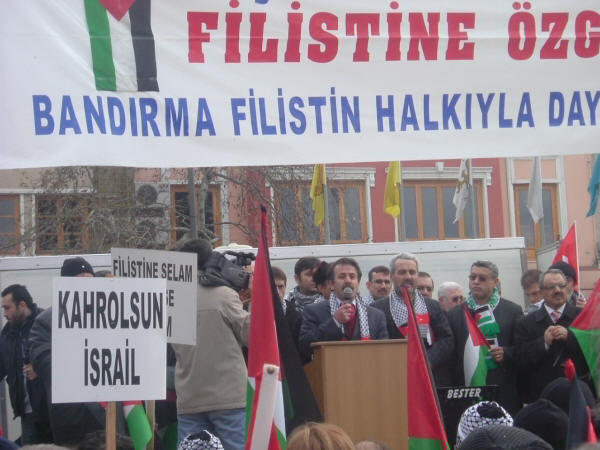 Bandırma'da Filistin ile dayanışma mitingi