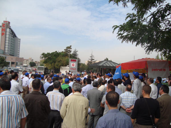 TPAO önünde 2 günlük oturma eylemi