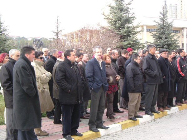 TPAO ve BOTAŞ'ta TİS’e yönelik uyarı eylemleri