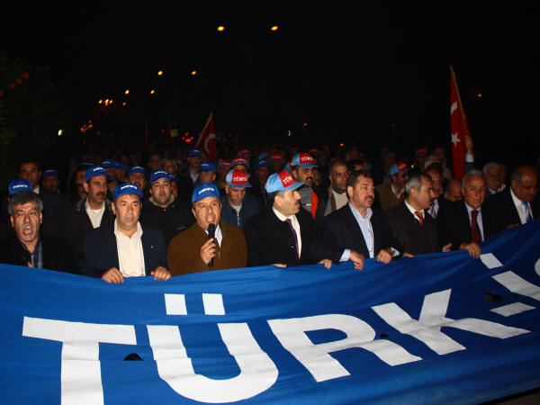 Tekel işçileri ile dayanışma