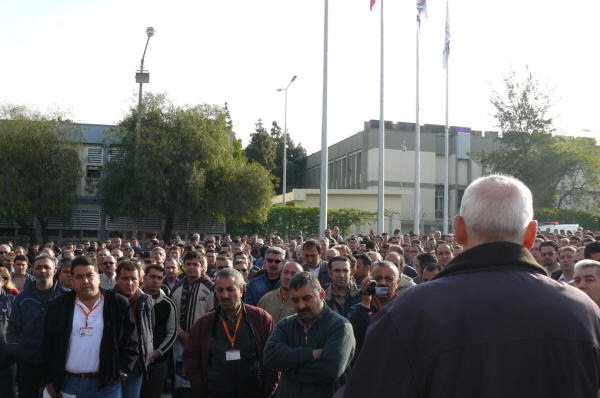 Petkim işçileri işbaşı yapmadı