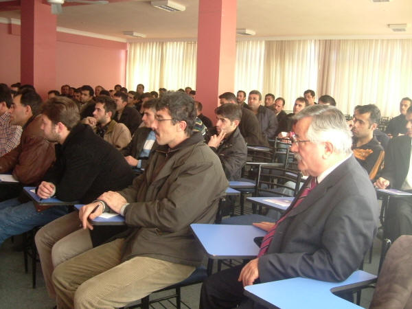 Petlas’ta yeni üyelere eğitim