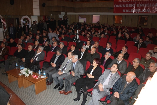 Recep Sefer yeniden şube başkanı seçildi