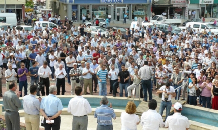 Aliağa'dan İsrail'e protesto