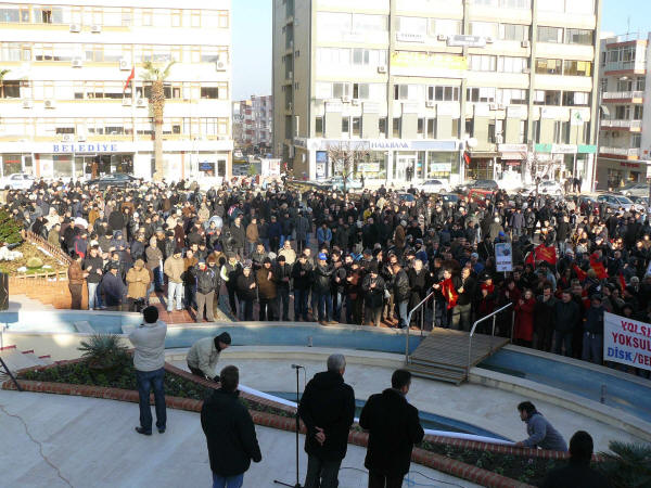 Aliağa Şubemiz'de iş bırakma eylemi