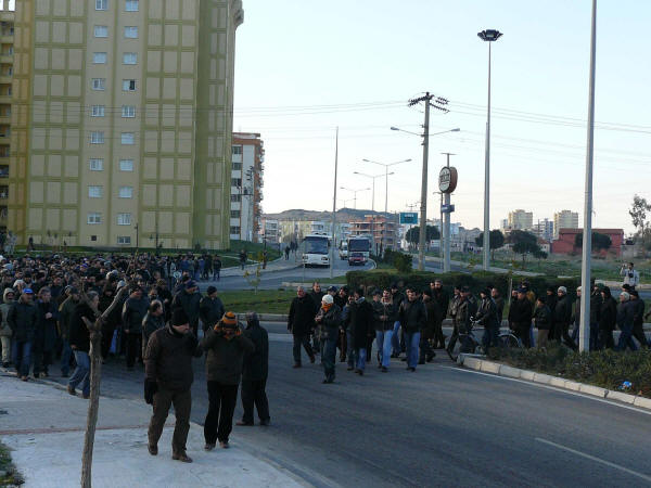 Aliağa Şubemiz'de iş bırakma eylemi