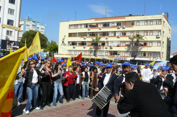 1 Mayıs İşçi Bayramı kutlu olsun
