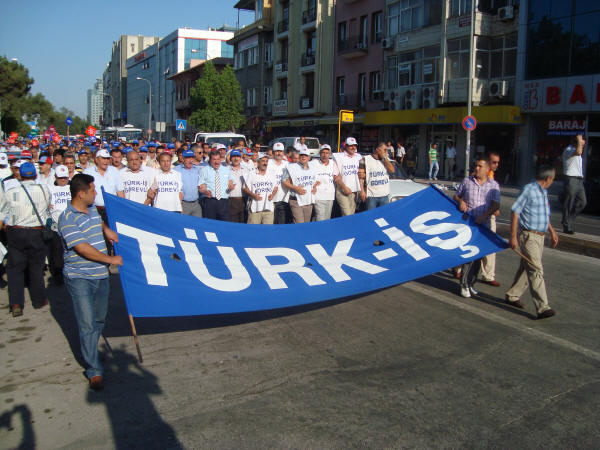 Kitlesel basın açıklaması eylemi