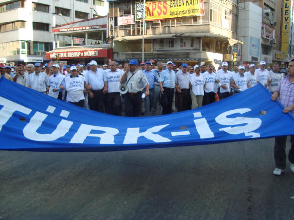 Kitlesel basın açıklaması eylemi