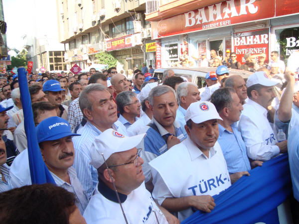 Kitlesel basın açıklaması eylemi