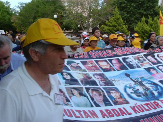 Sivas katliamını anma mitingi