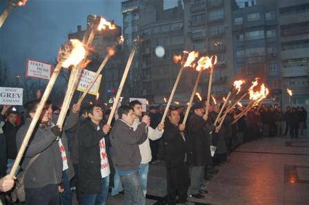 'Tekel işçisinin mücadelesi Türk işçisinin mücadelesine dönüştü'