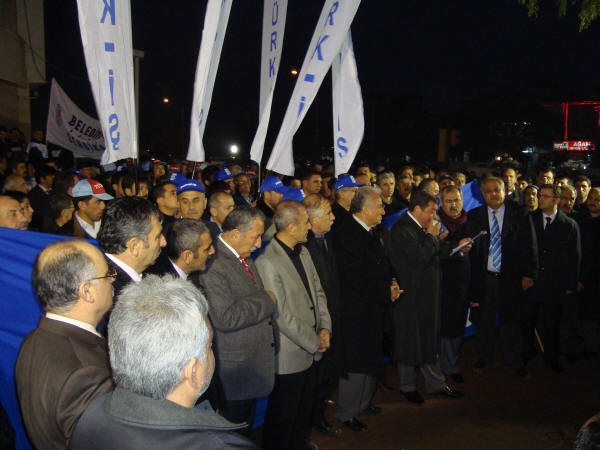 Adana'da Torba Yasaya karşı eylem