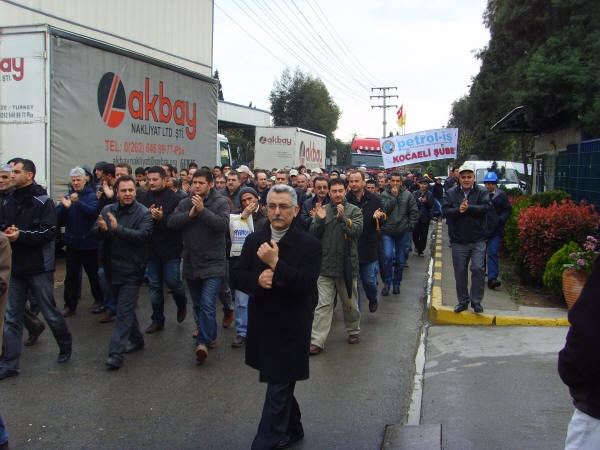 Kocaeli Şube'den Bericap işçilerine dayanışma ziyareti