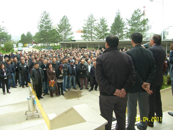 Tüpraş işçileri eyleme başladı