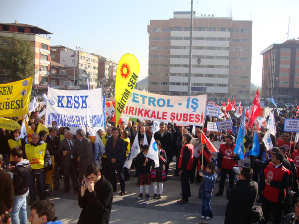 KESK eylemine destek