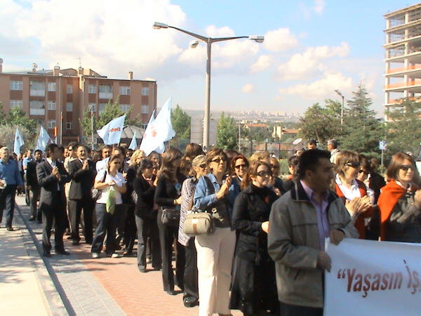 Kamu işyerlerinde 1 saat geç işbaşı