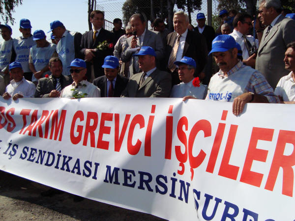 Merkez yöneticilerimizin Toros Tarım grevi ziyareti