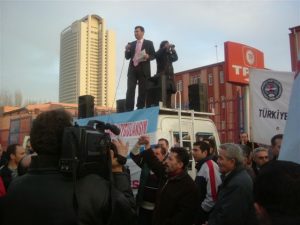 Tüpraş’da yargı kararı derhal uygulansın