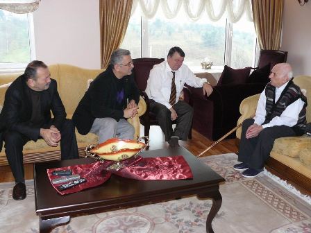 Petrol-İş'ten vefa ziyareti