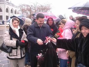 Cumhuriyet Meydanı’nda 8 Mart kutlaması