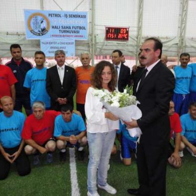 Bandırma'da 12. Halı Saha Futbol Turnuvası başladı