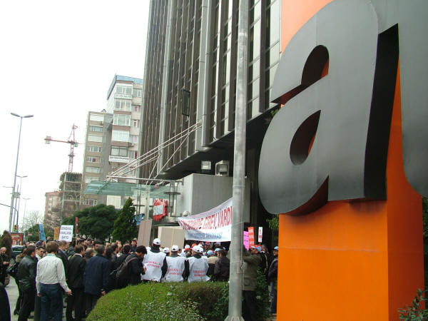 ATV ve Sabah grevi yeniden başladı